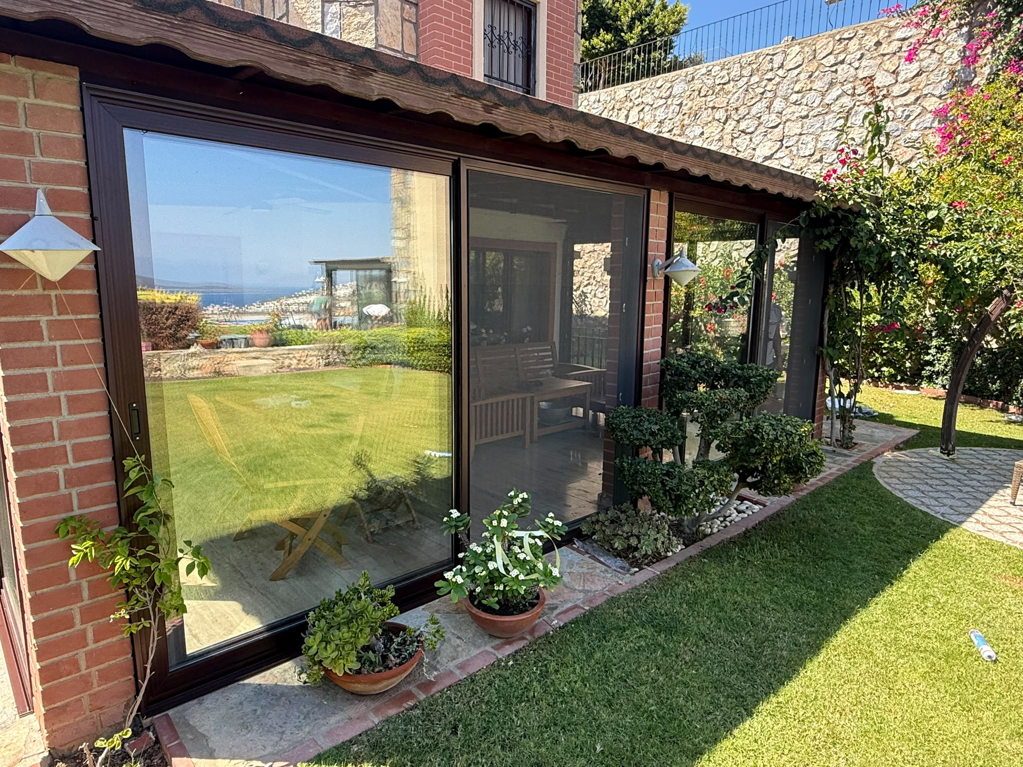 Bahçe cam sistemi Bodrum